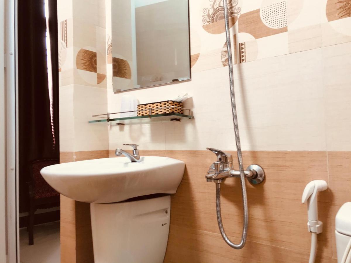 Khach San Thu Thao Hotel Фан Ранг Екстериор снимка