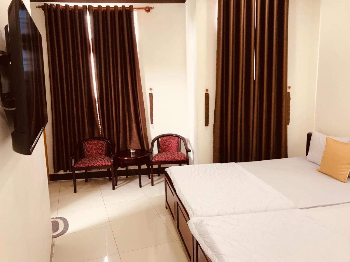 Khach San Thu Thao Hotel Фан Ранг Екстериор снимка