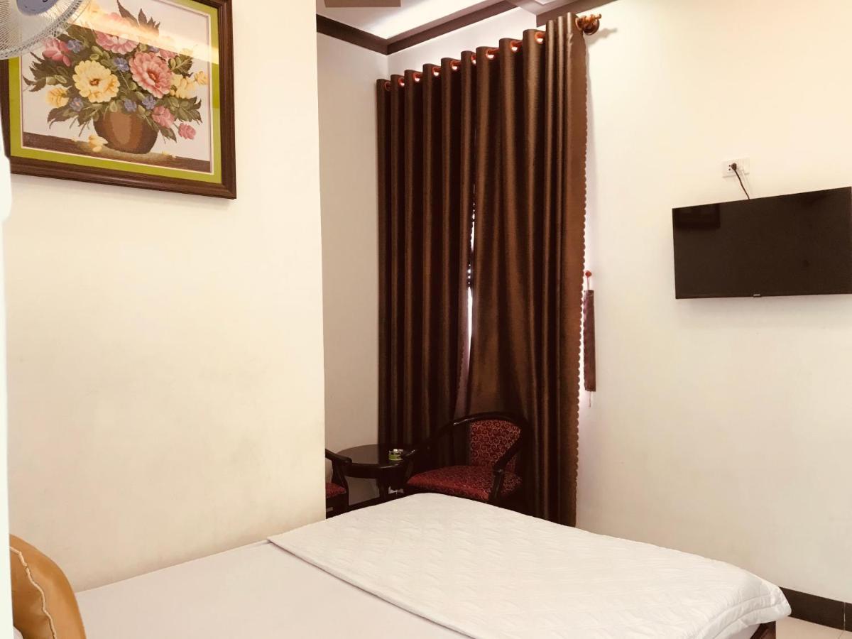 Khach San Thu Thao Hotel Фан Ранг Екстериор снимка