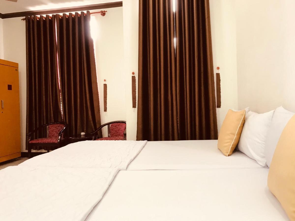 Khach San Thu Thao Hotel Фан Ранг Екстериор снимка